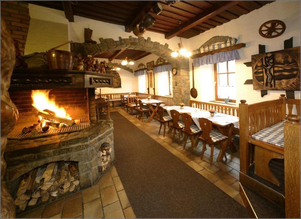 Valassky Senk Hotel วิโววิตเซ ภายนอก รูปภาพ